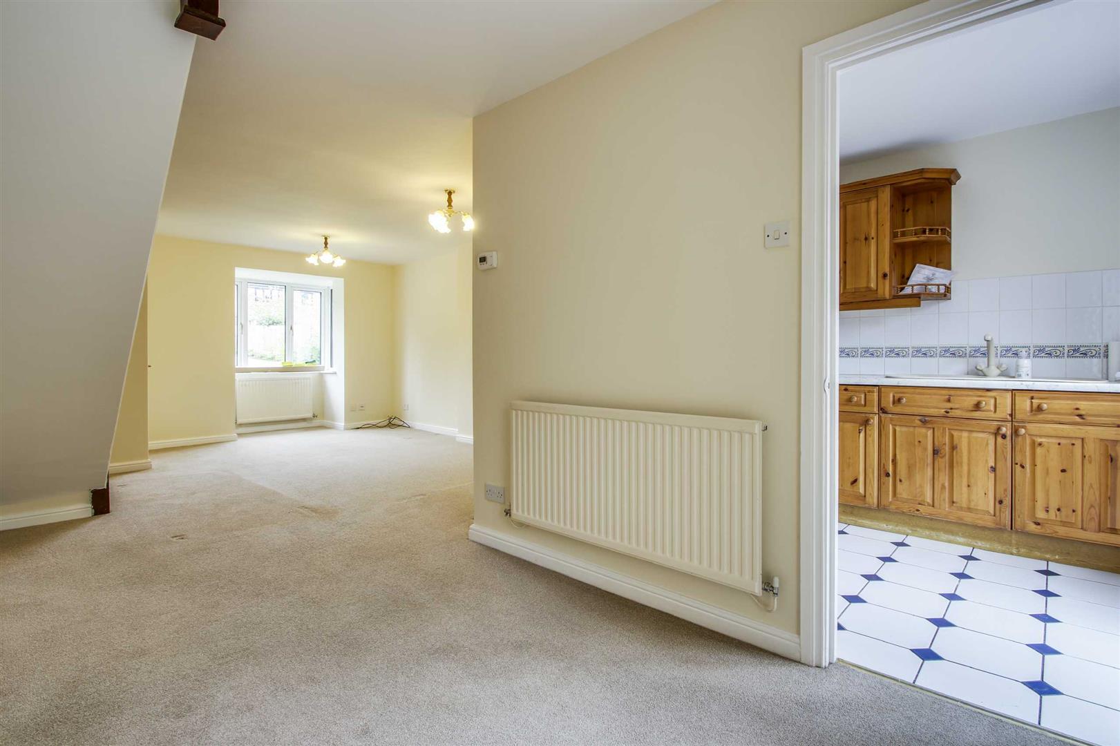 Beckinsale Grove, Crownhill, Milton Keynes